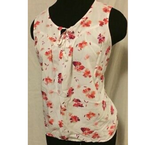 Women’s petite lg St. John’s Bay sleeveless blouse - Picture 2 of 6